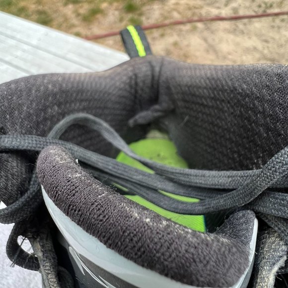 Under Armour Clutch Fit Mens 11.5 Triple Black Football‎ Cleats 1258022-001 - Picture 12 of 12